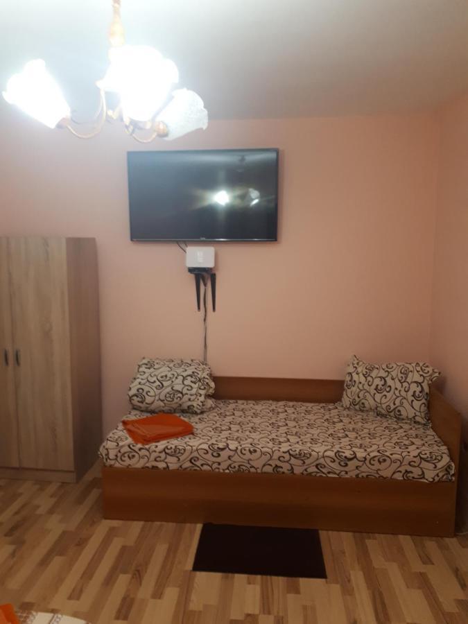 Apartament 2 Camere Semidecomandat "La Gicu" Sulina Exterior foto