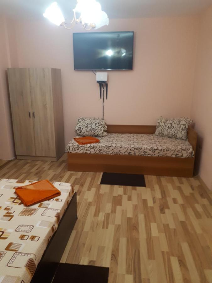 Apartament 2 Camere Semidecomandat "La Gicu" Sulina Exterior foto